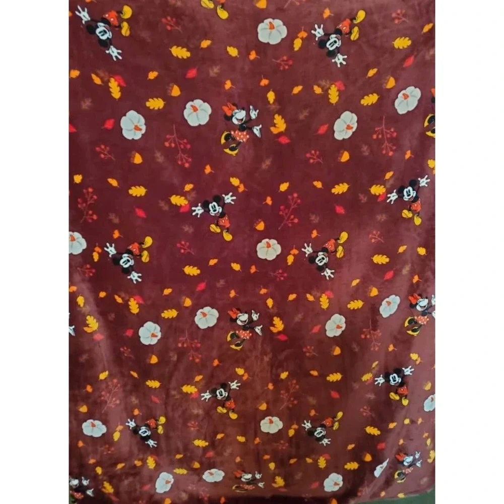 The Big One Disney Mickey Minnie Mouse Fall Autumn Plush Throw Blanket Burgundy